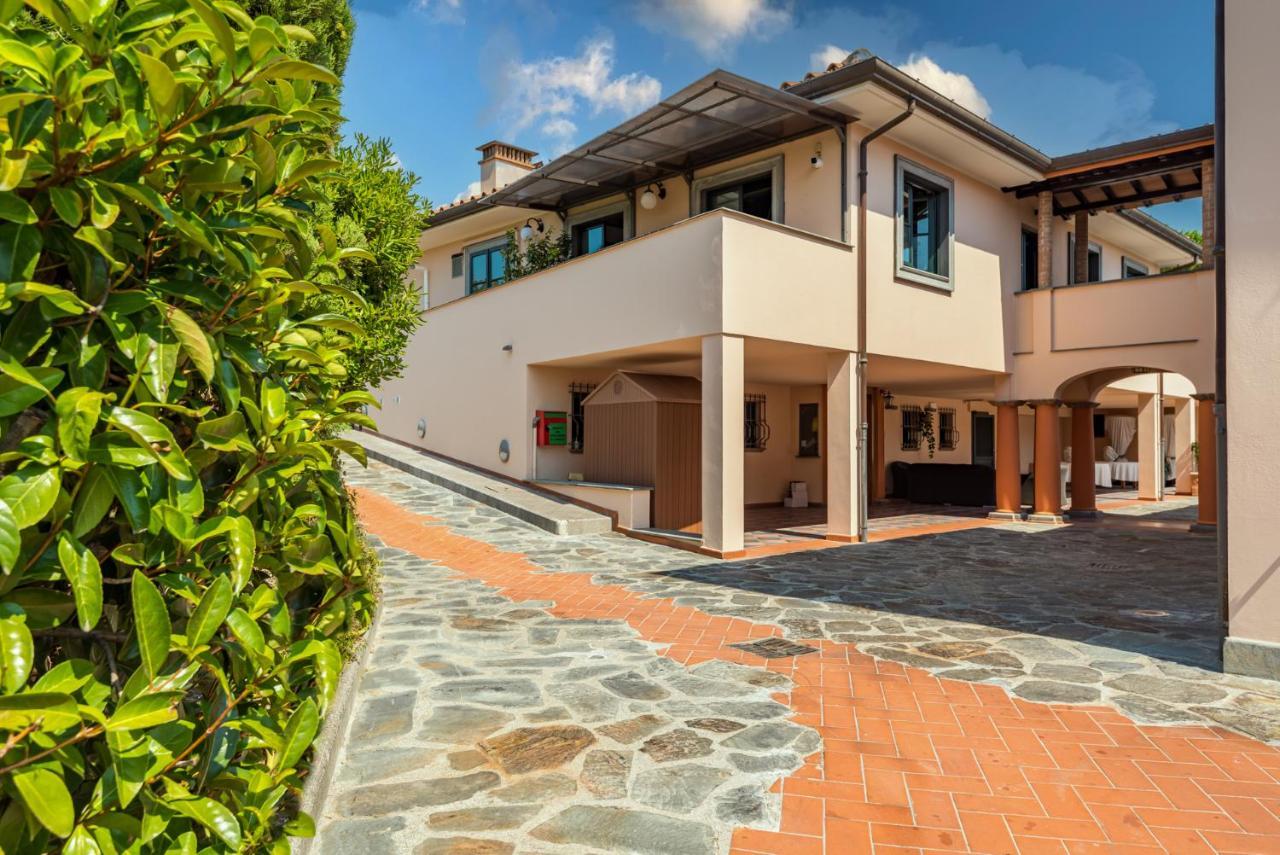 Hotel La Pietra Restaurant Fosdinovo Zewnętrze zdjęcie