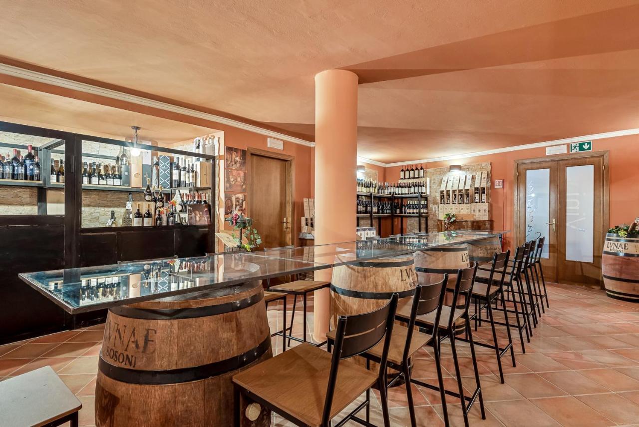 Hotel La Pietra Restaurant Fosdinovo Zewnętrze zdjęcie