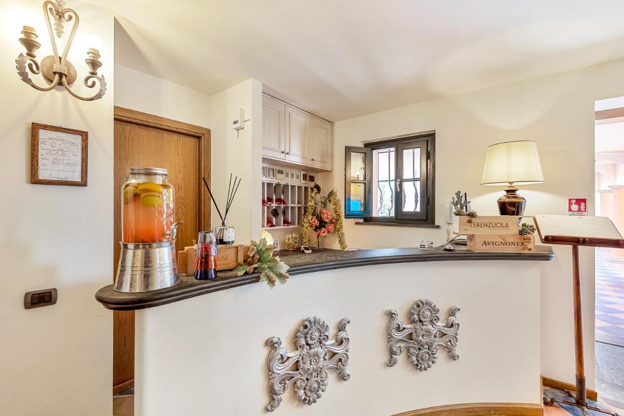 Hotel La Pietra Restaurant Fosdinovo Zewnętrze zdjęcie