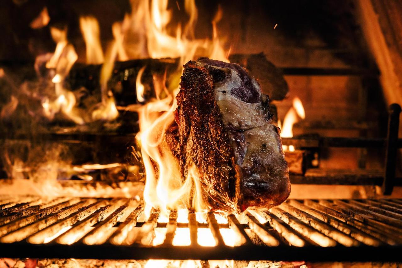 Hotel La Pietra Restaurant Fosdinovo Zewnętrze zdjęcie