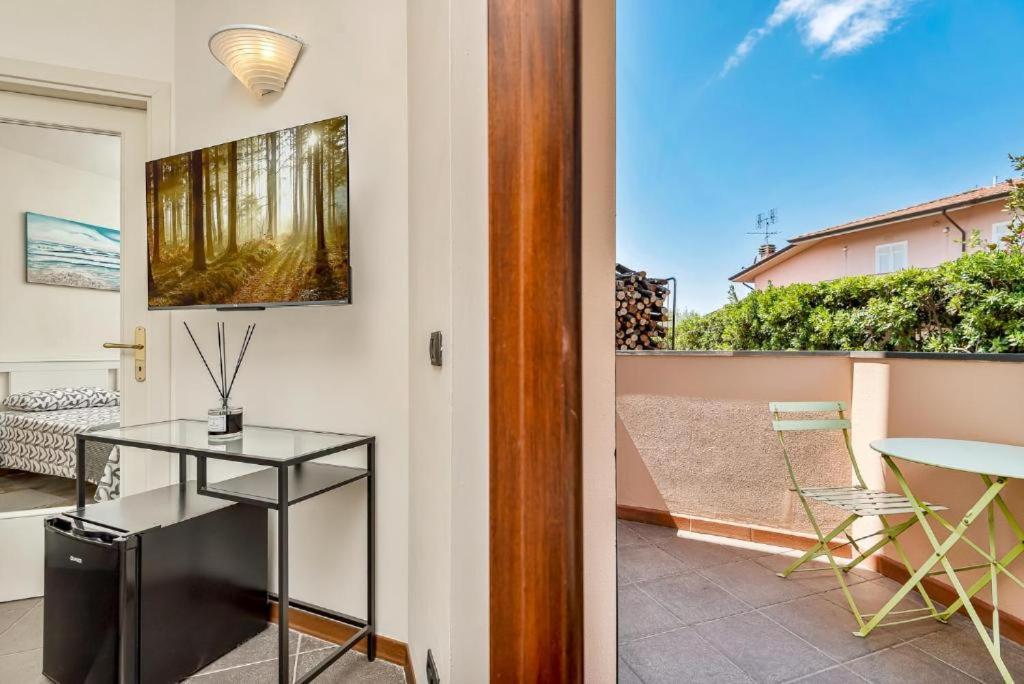 Hotel La Pietra Restaurant Fosdinovo Zewnętrze zdjęcie